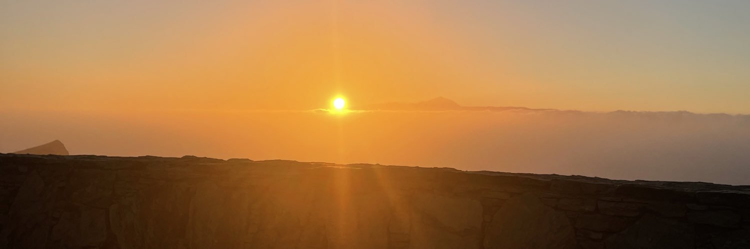 domehdz's profile banner image