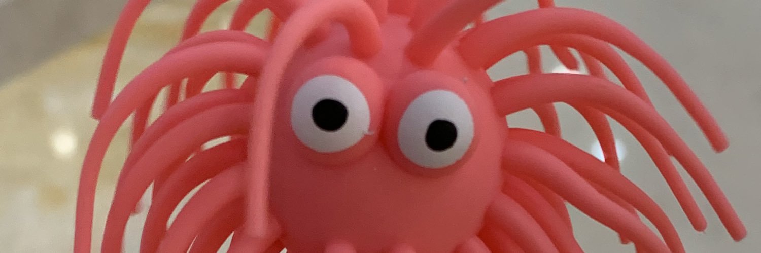 nique banner