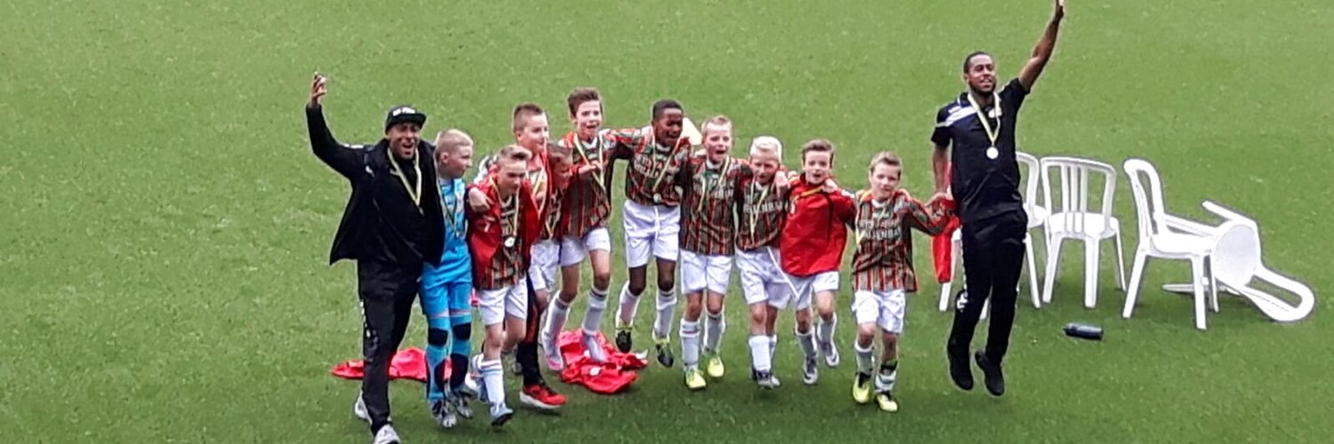 Dylan__L's profile banner image