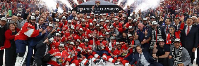 bella 🐀 🏆🏆's banner