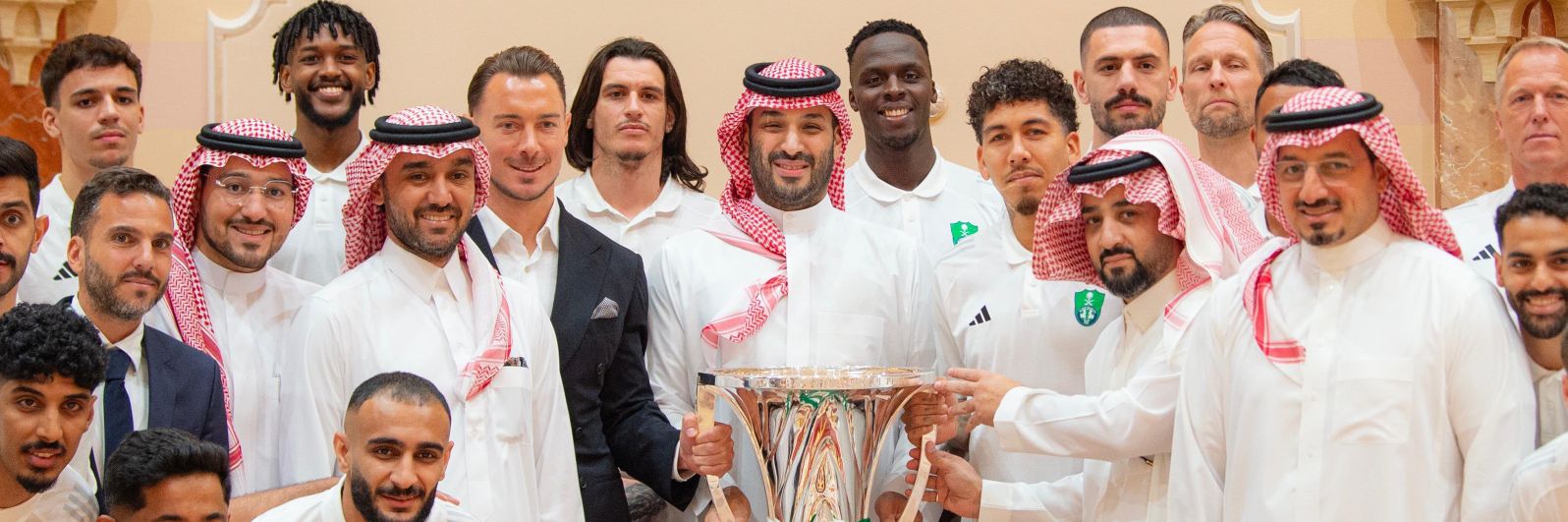 عبر الزمان سنمضي معا banner