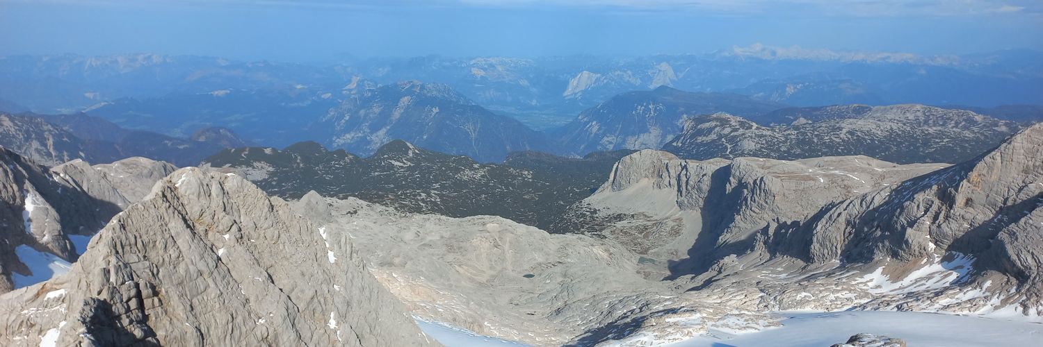 Liya Mukhamedova banner