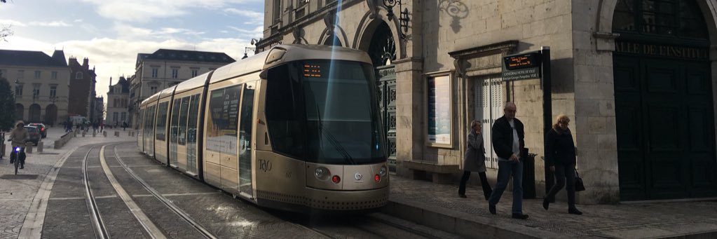 axeldebeaumont's profile banner image
