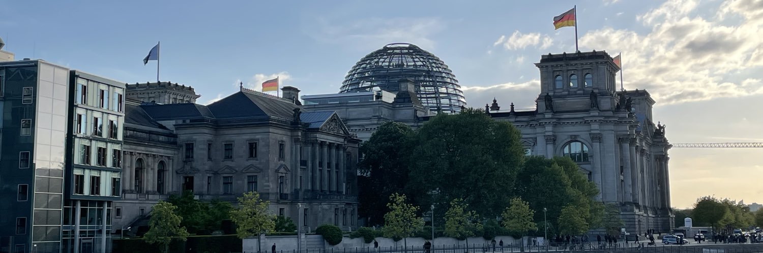 AnnaGeuchen's profile banner image
