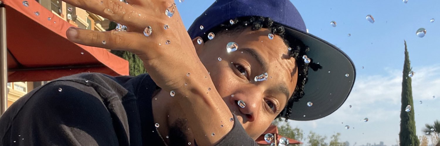dre2cray's profile banner image