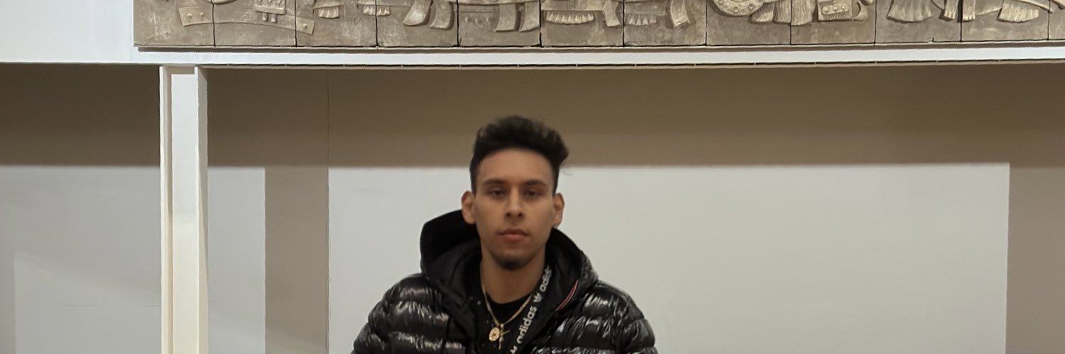 evxlute's profile banner image