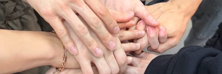 aupxii's profile banner image