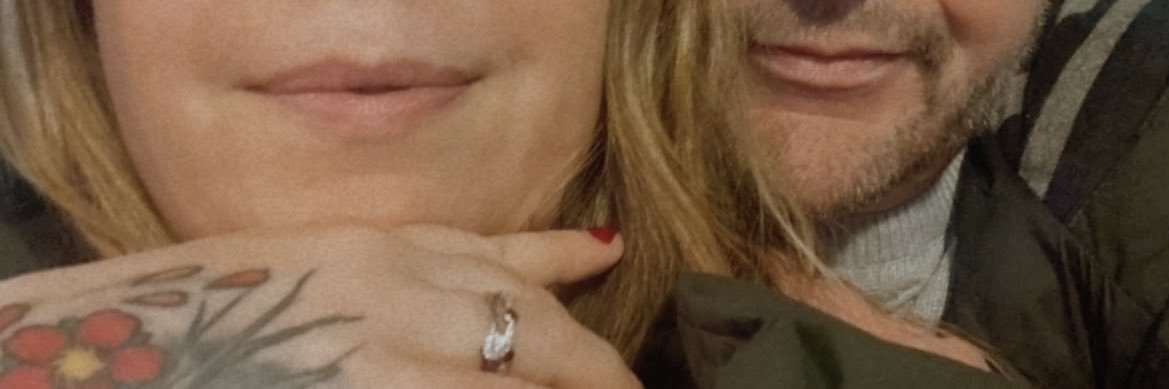 Mrs Emma Hall 🌸 banner