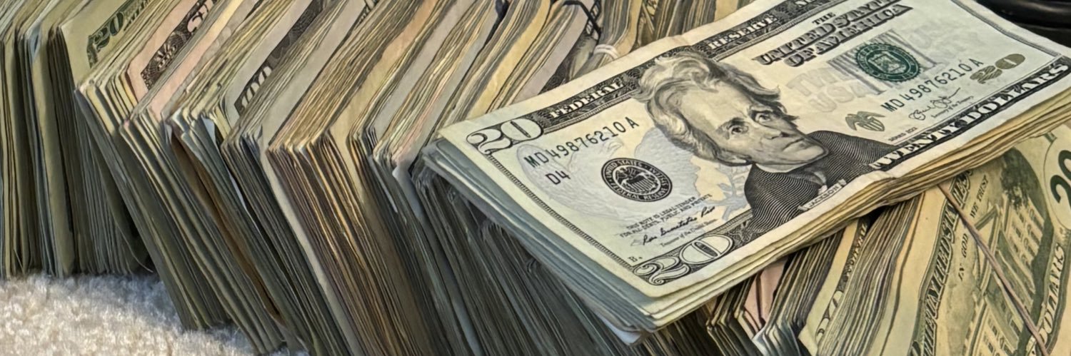 louisistatted's profile banner image