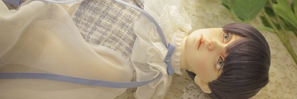 L_na_n Profile Banner