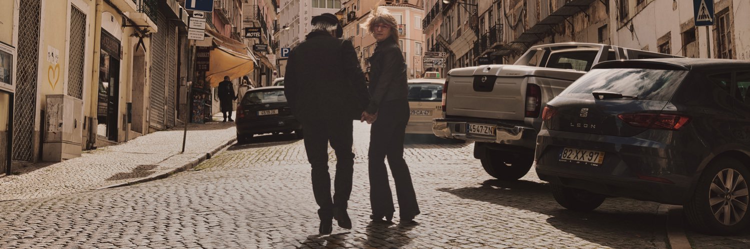 Simon Campbell banner