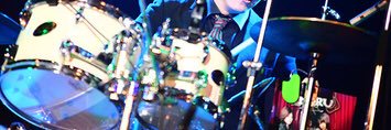 h_v01's profile banner image