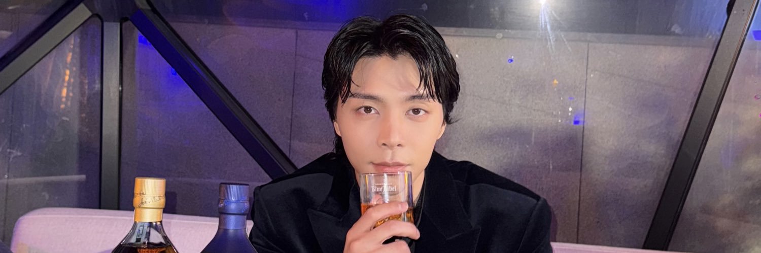 lalalalalalalalalala banner