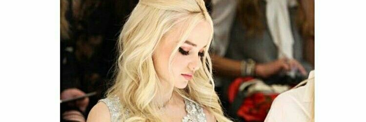 DoveCameron_'s profile banner image