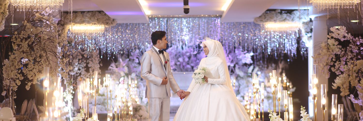 wawniw_'s profile banner image
