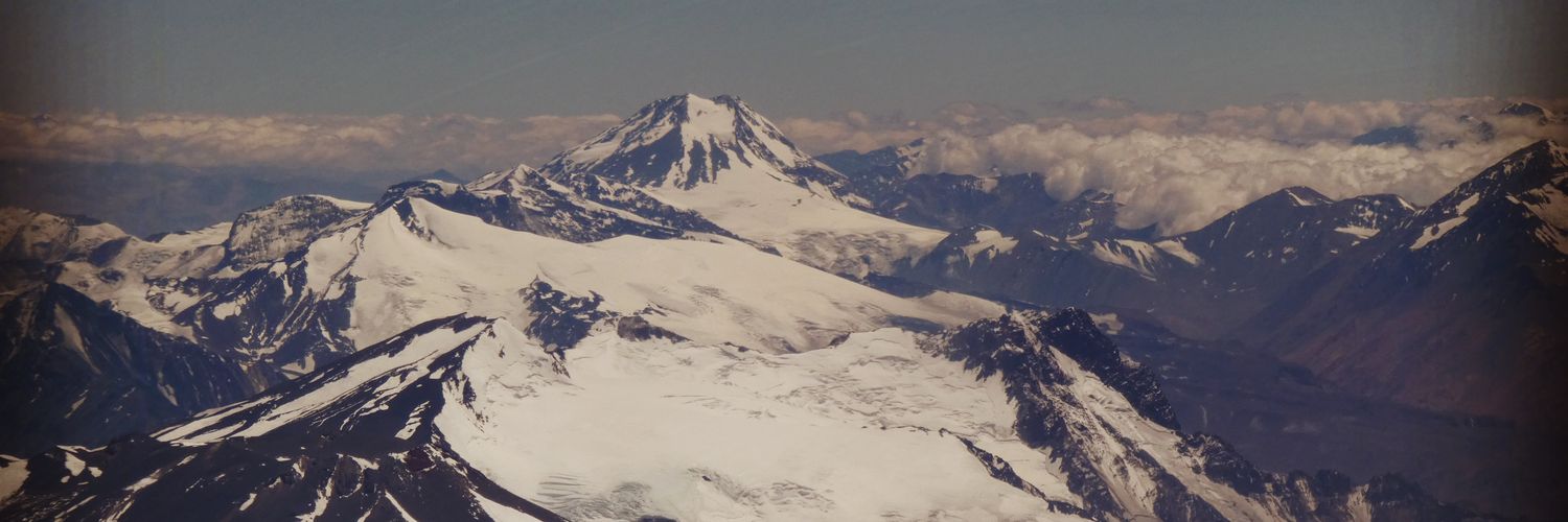 elefeeme's profile banner image
