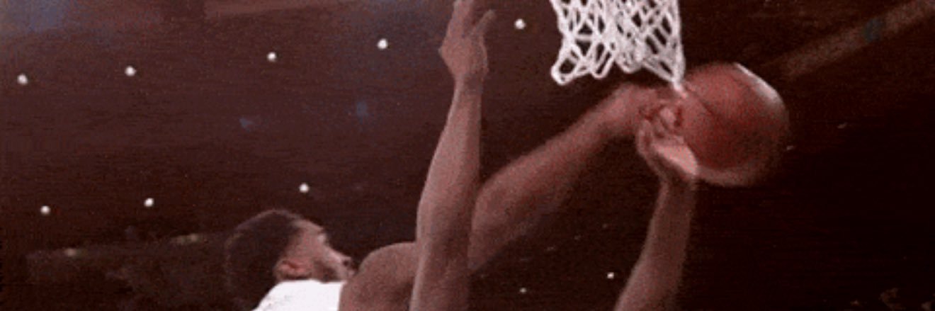 D banner