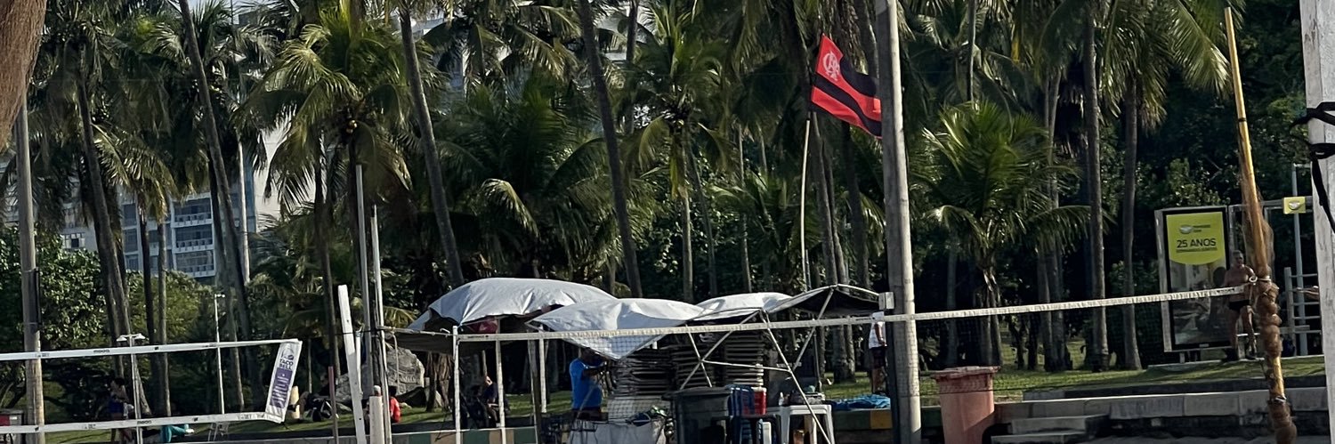 Tatasouzar's profile banner image