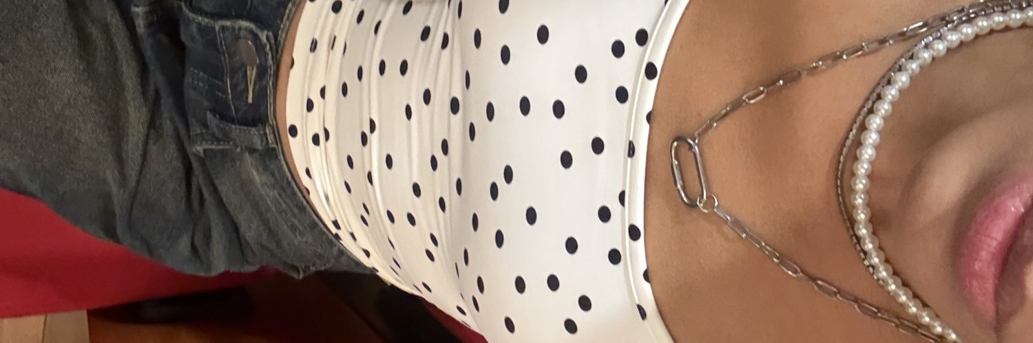 lilispalaces's profile banner image