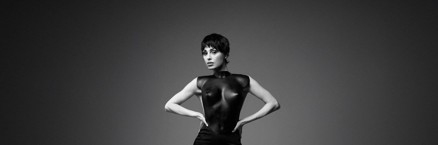 Anna Tatangelo banner