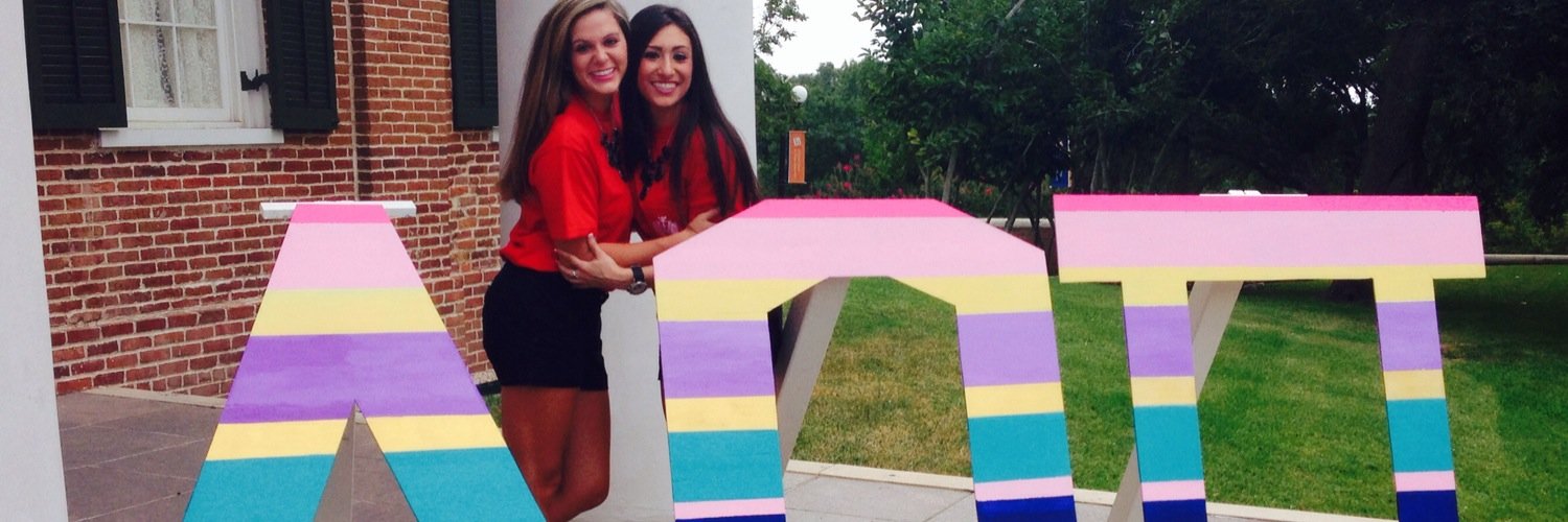 linds_dominguez's profile banner image