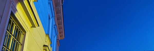 Gilli Profile Banner