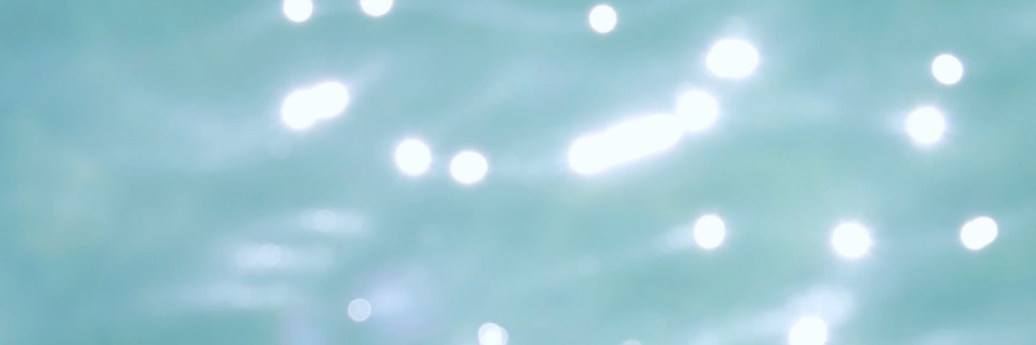 moeko | ディレクションもするWebデザイナー banner