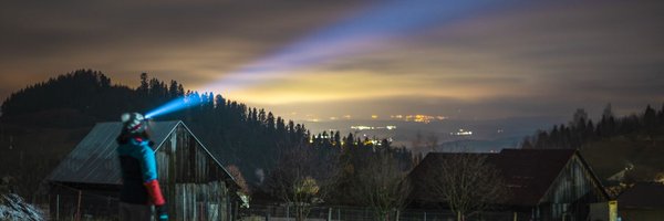 kervav Profile Banner