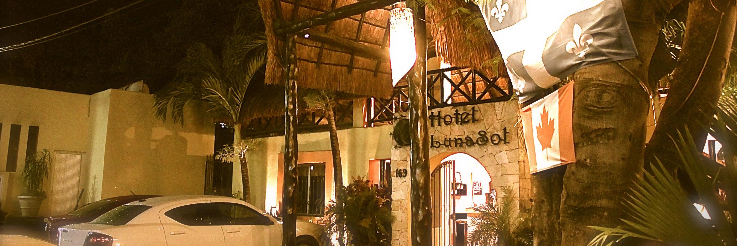 Hotel LunaSol banner