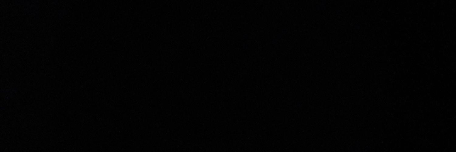 bis560's profile banner image