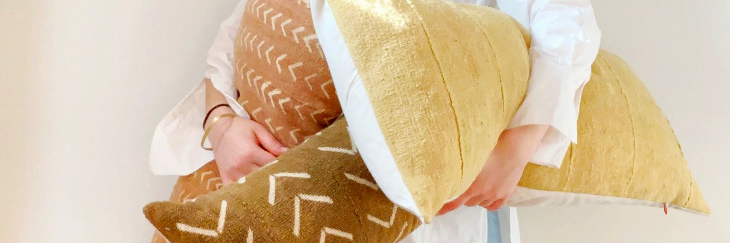 pillowpia's profile banner image