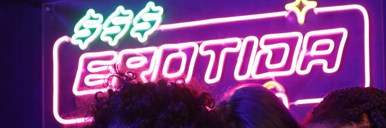 erotidaweb's profile banner image