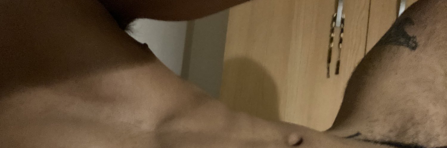 aleeasecas's profile banner image
