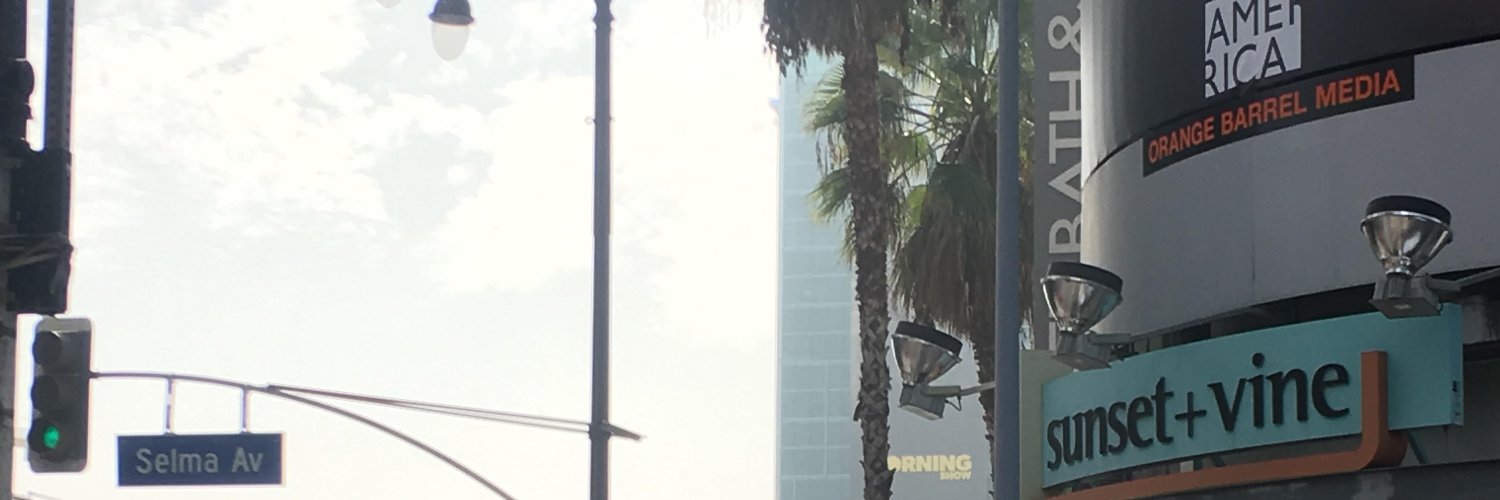 TheTrisMarie's profile banner image