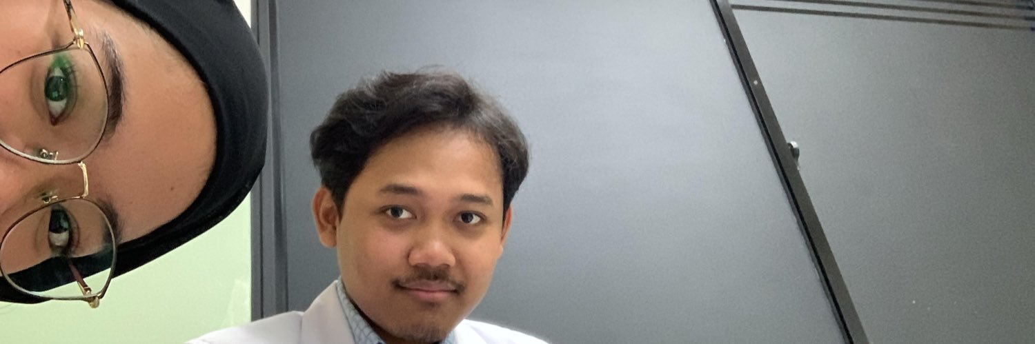 ngoengg's profile banner image