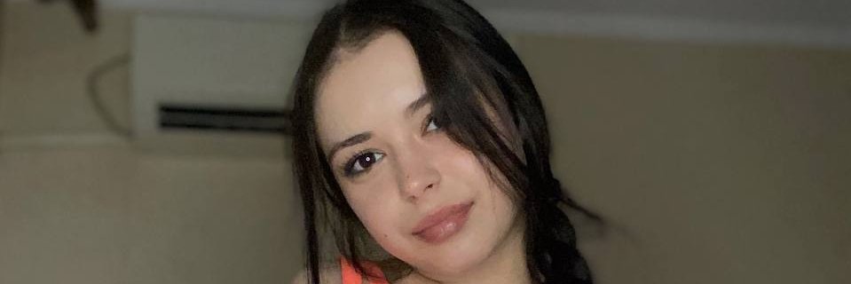 Molly_eternity's profile banner image