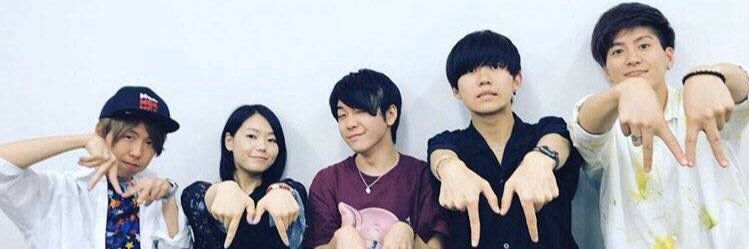 Mrs11riri's profile banner image