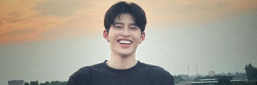 panidaAn's profile banner image