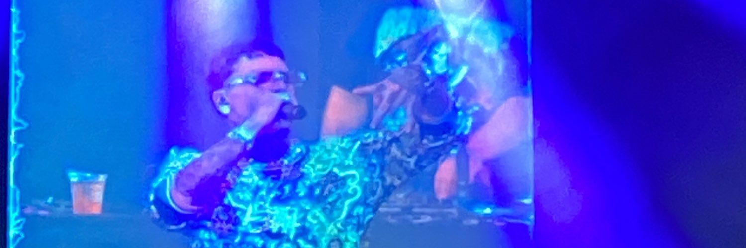 aloncc27's profile banner image