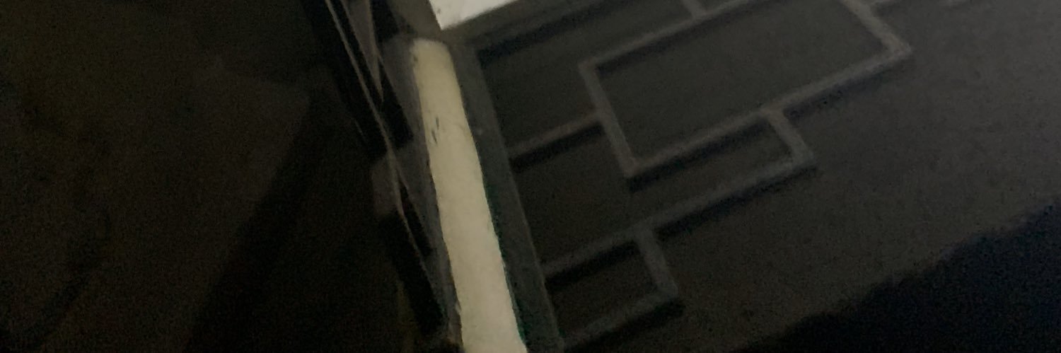 格格入格 banner