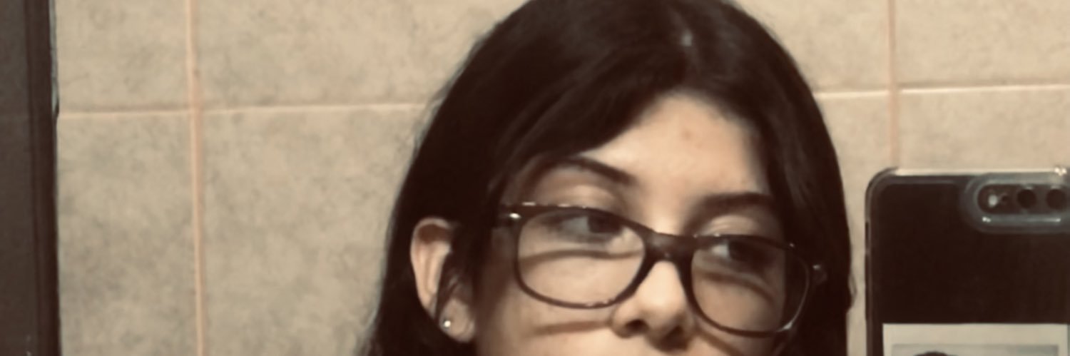 theesofia's profile banner image