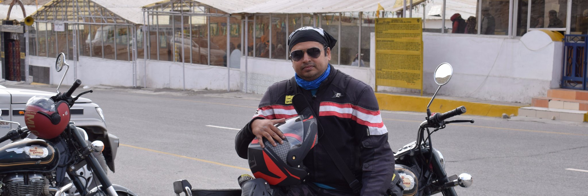 nipundnaik's profile banner image