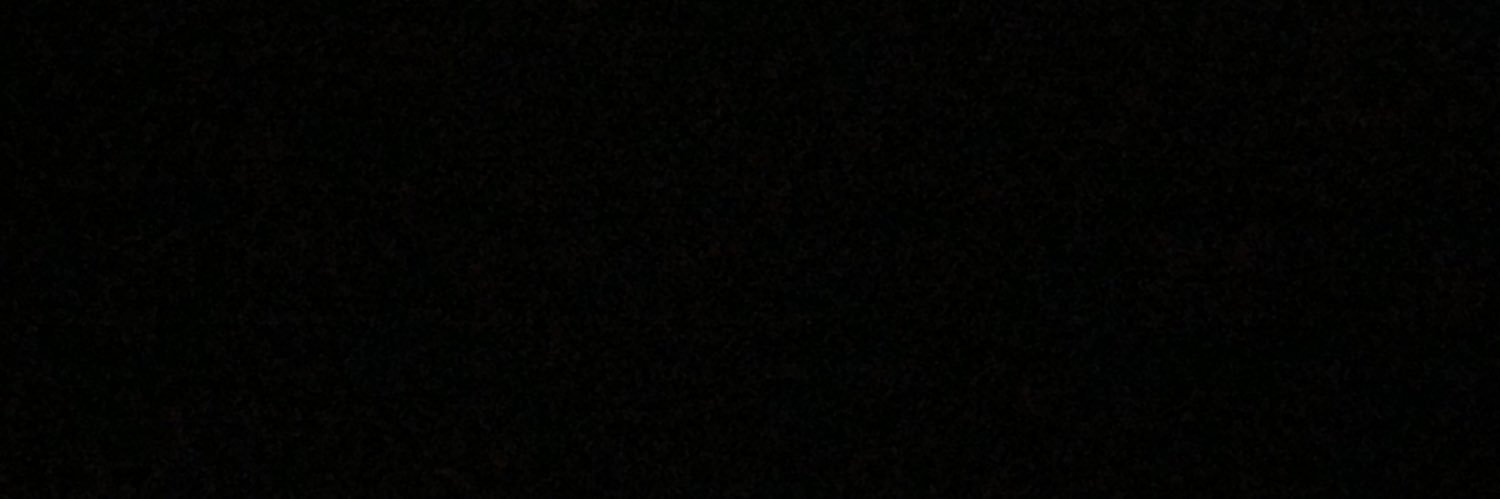00Iwc's profile banner image