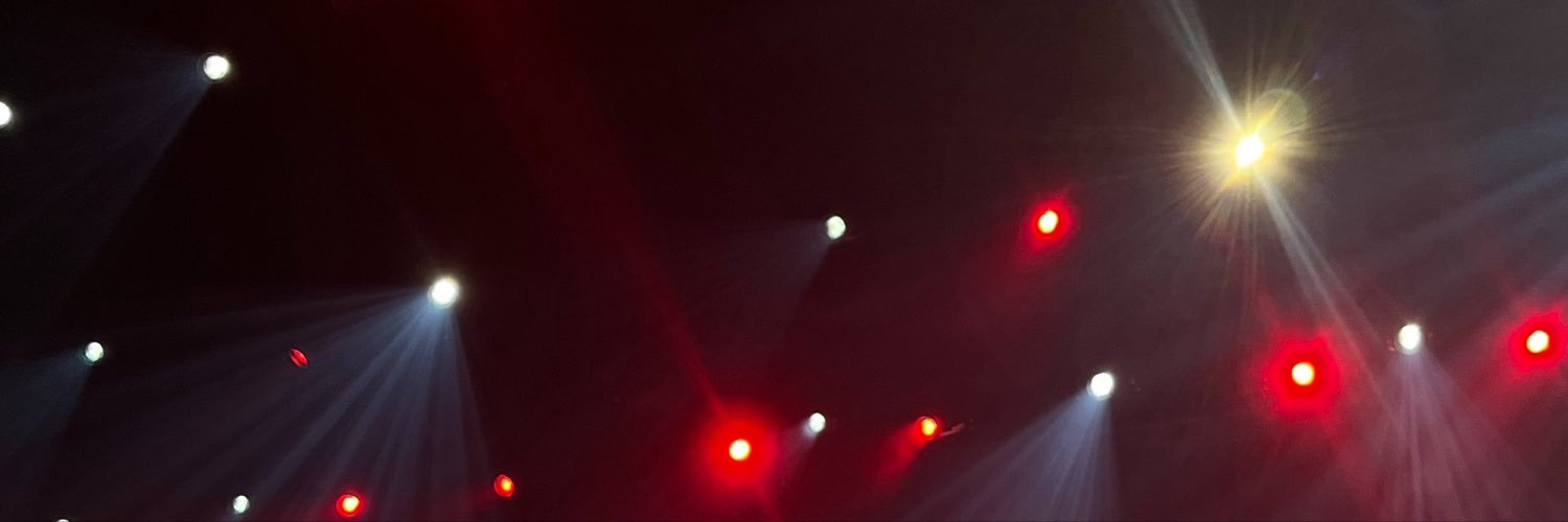 ericaschatbox's profile banner image