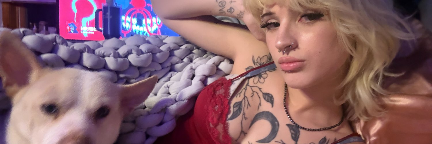 tiffanyrainee's profile banner image