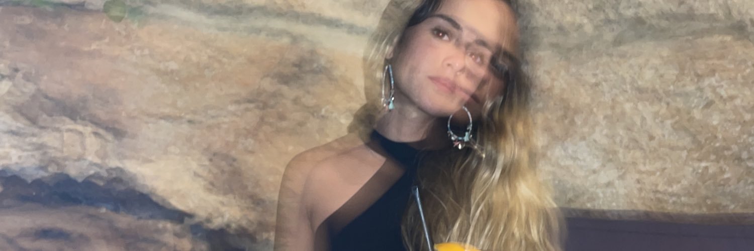 estelavga_'s profile banner image