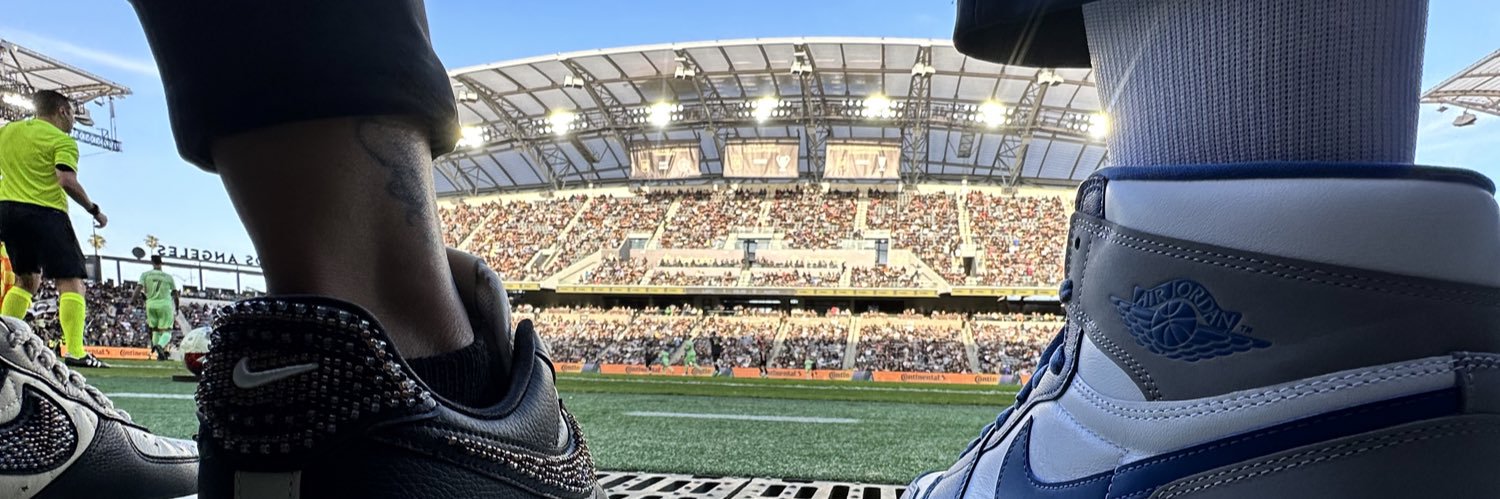 HowCassSeesIt's profile banner image