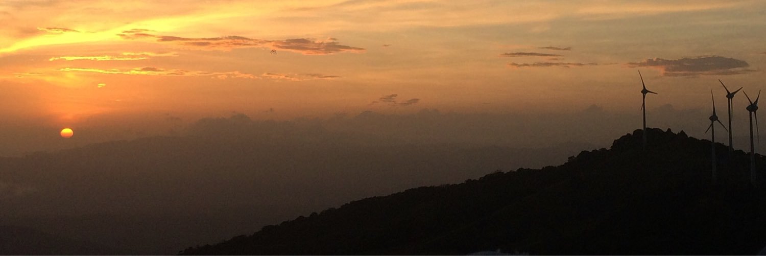 Vhellen21's profile banner image