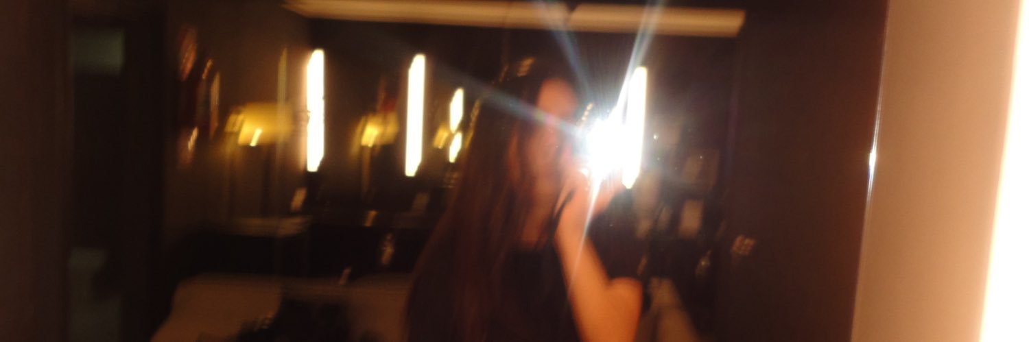 LauriEidelstein's profile banner image
