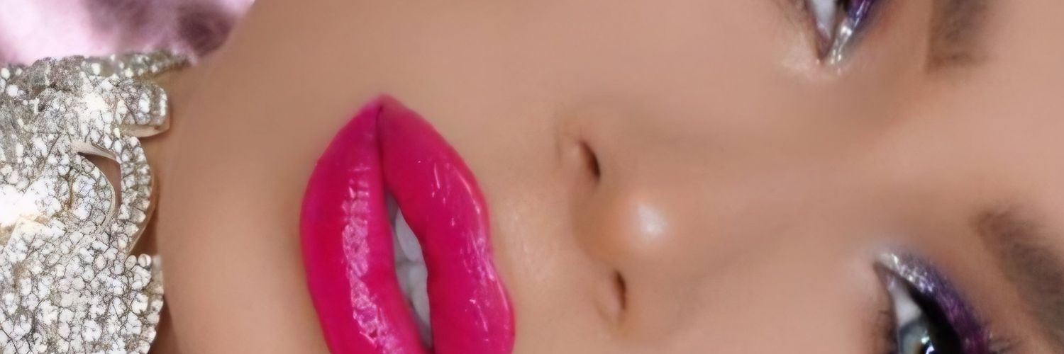 Linzee In Heels banner